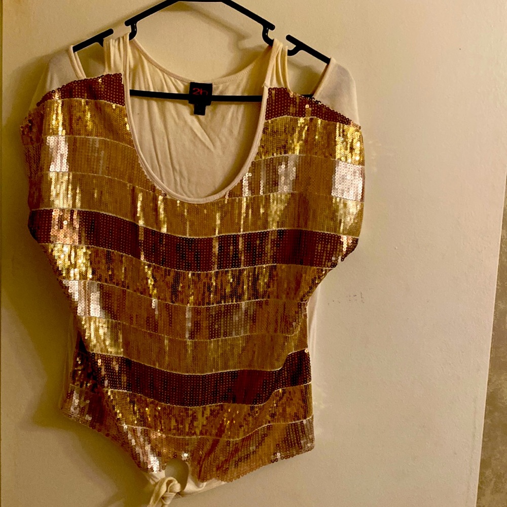 Sparkling sequin cold shoulder tie front short size M